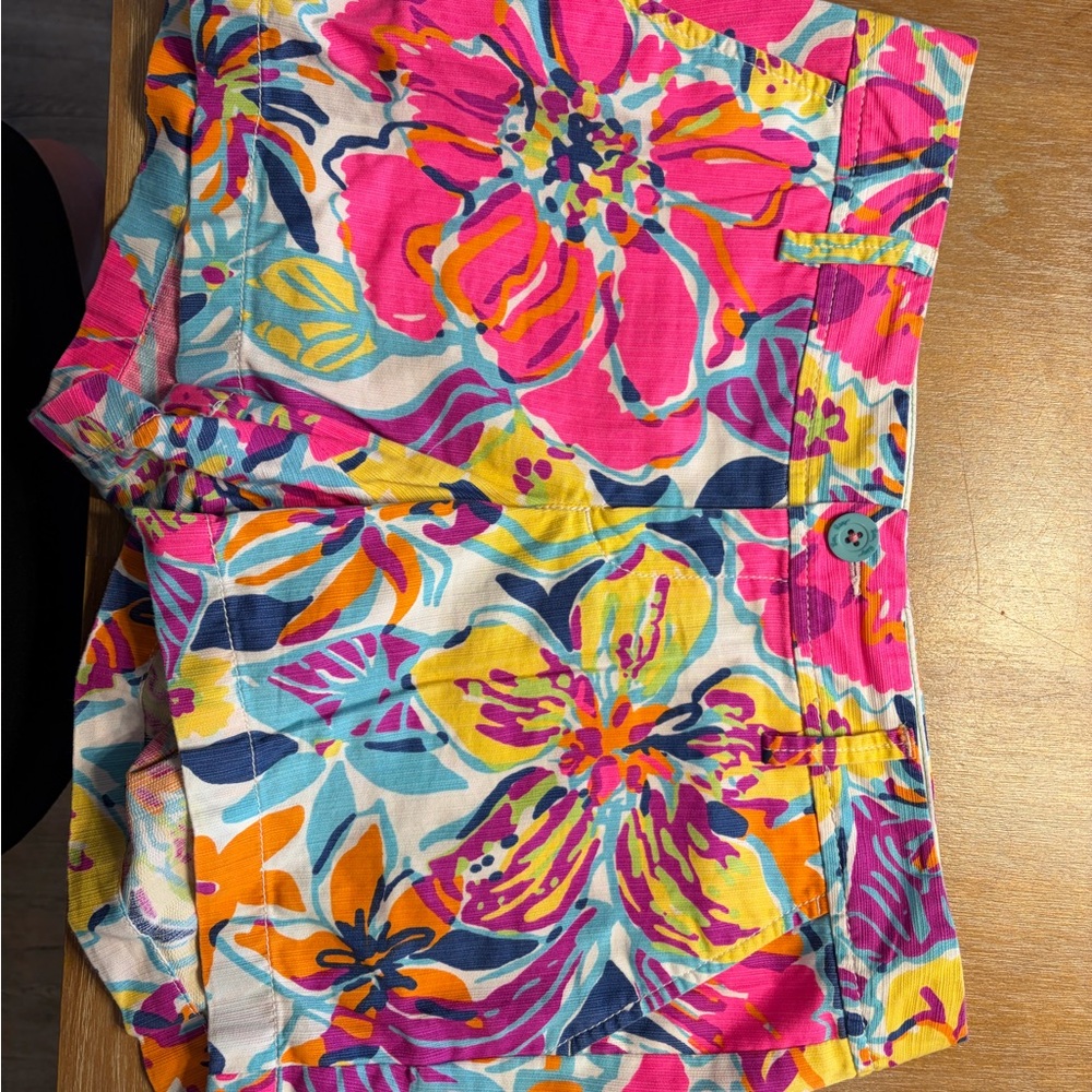 Lilly Pulitzer Bright Floral Pink Yellow Blue Women's Shorts